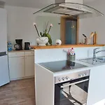 Ferienwohnung-m8 Im Schoenen Werratal Apartment *